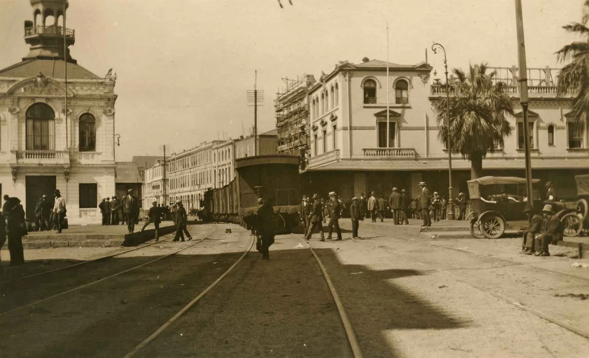Estación del puerto de Valparaíso en 1922 — 1922 | Chile de Ayer