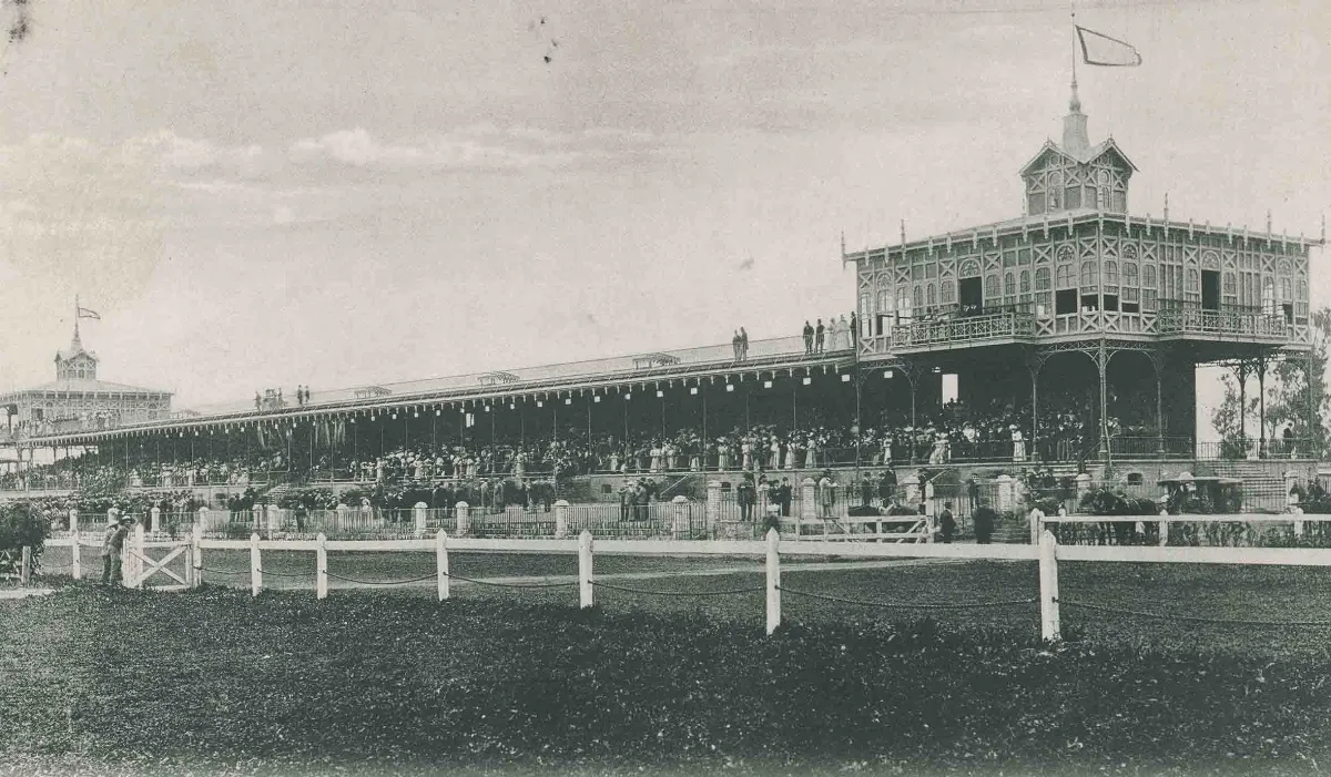 Club Hípico de Santiago en 1910 — Club Hípico de Santiago — 1910 | Chile de Ayer