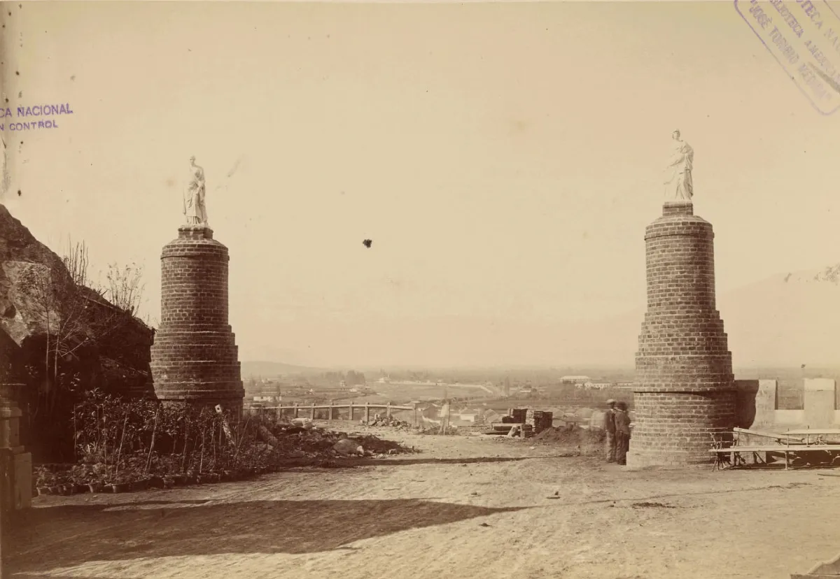 Las Diosas, Cerro Santa Lucía, 1874 — 1874 | Chile de Ayer
