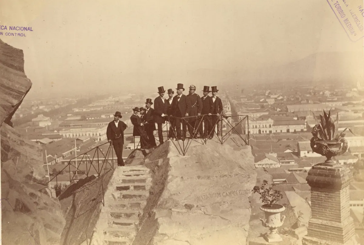 Roca Tarpeya, Cerro Santa Lucía, 1874 — 1874 | Chile de Ayer