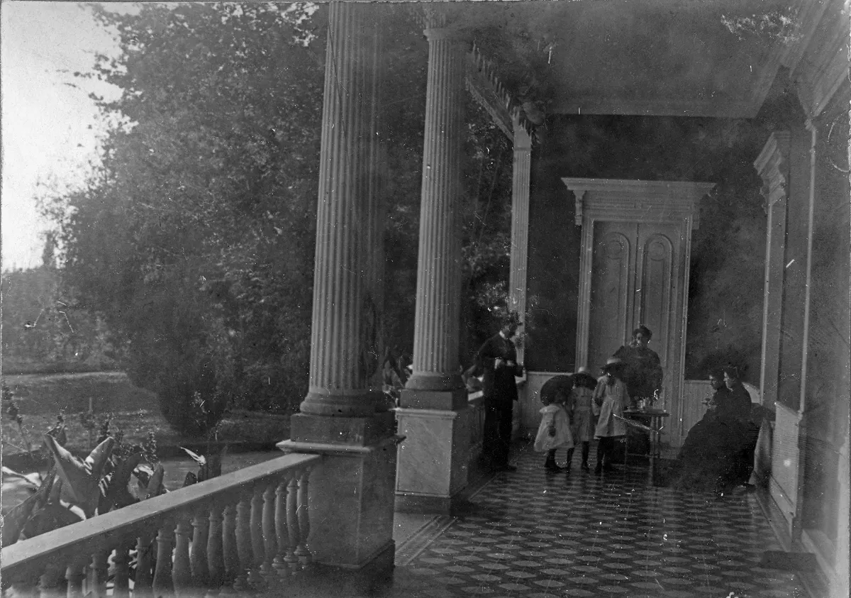 Palacio Las Majadas de Pirque, CA 1901 — Las Majadas de Pirque — 1901 | Chile de Ayer