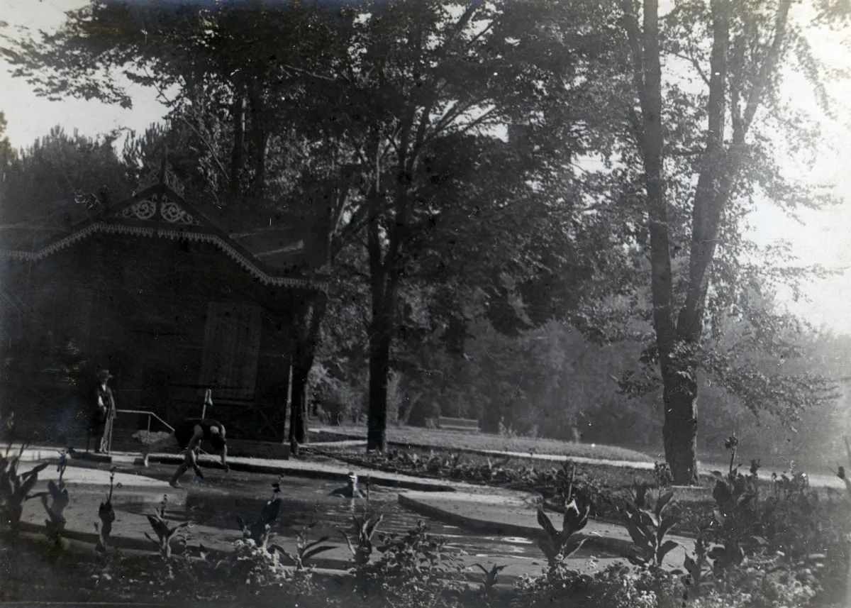 Parque Las Majadas de Pirque, CA 1901 — Las Majadas de Pirque — 1901 | Chile de Ayer