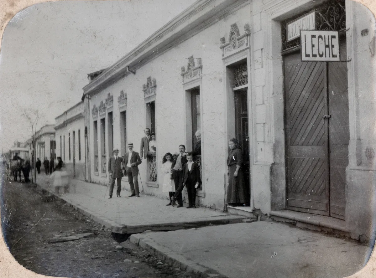Cementerio Central de Chile, CA 1900 — Cementerio General de Santiago — 1900 | Chile de Ayer