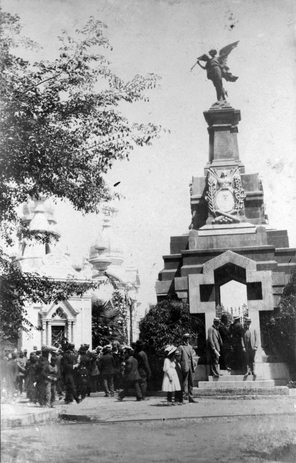 Cementerio General de Chile, CA 1900 — Cementerio General de Santiago — 1900 | Chile de Ayer