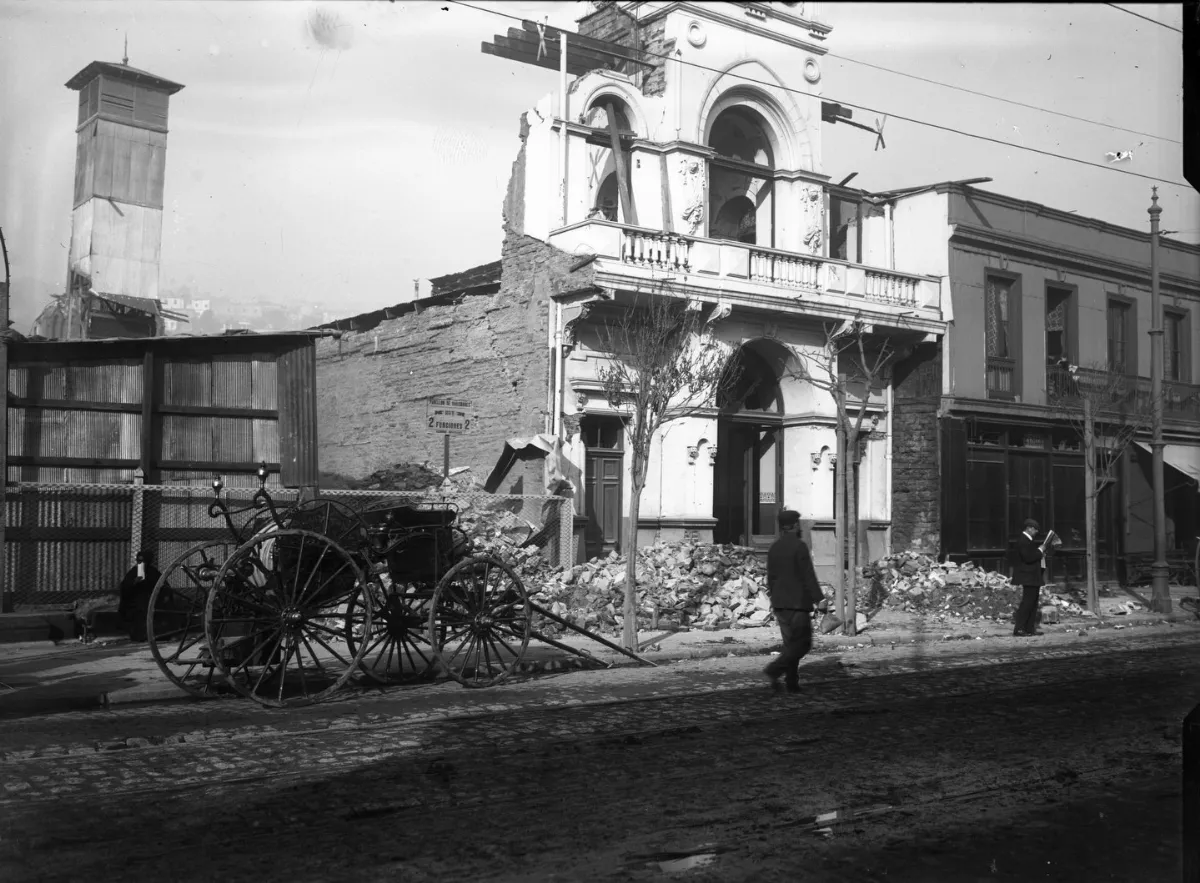 Terremoto de Valparaiso en 1906 — Valparaíso — 1910 | Chile de Ayer