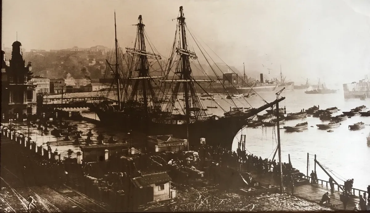 Valparaíso, 1900 — Bahía de Valparaíso — 1900 | Chile de Ayer
