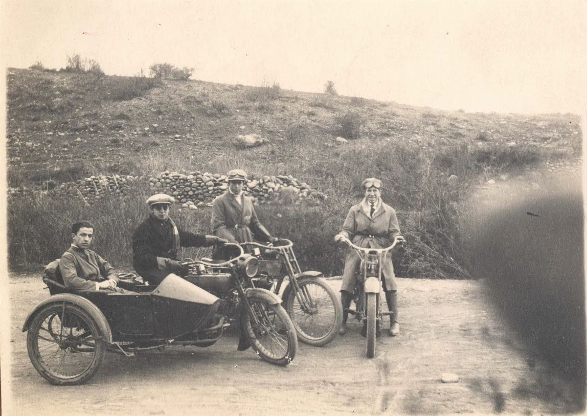 Paseo a Las Condes, 1922 — 1922 | Chile de Ayer