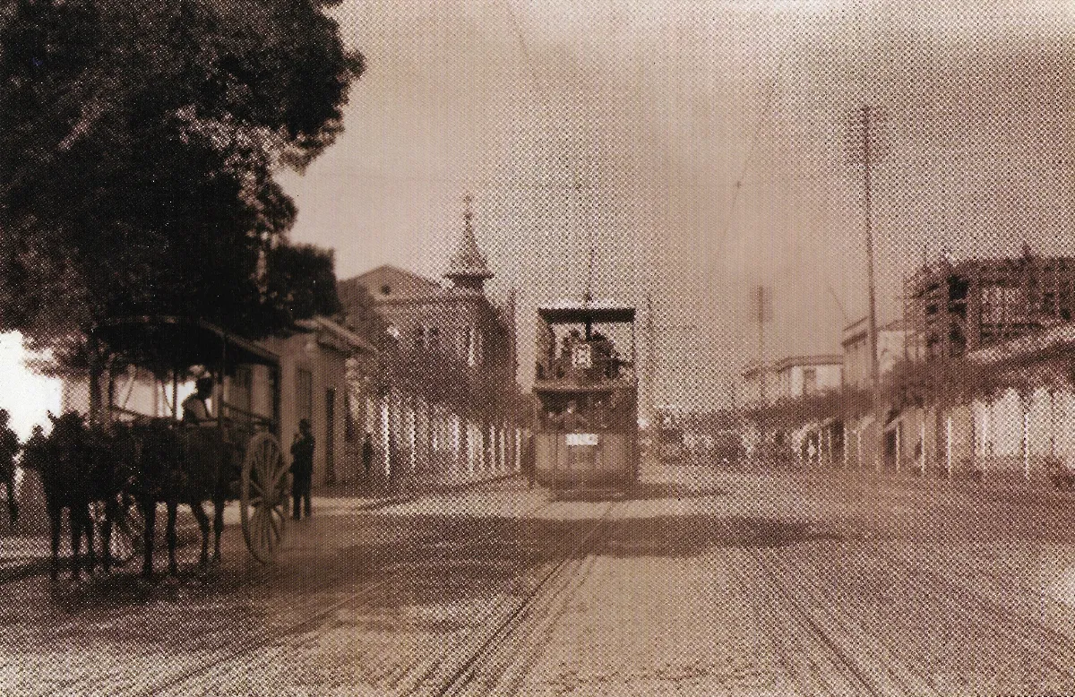 Avenida Independencia en la década de 1920 — 1920 | Chile de Ayer