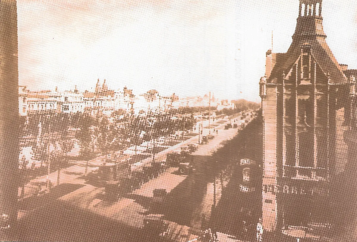 Alameda las Delicias en la década de 1920 — 1920 | Chile de Ayer