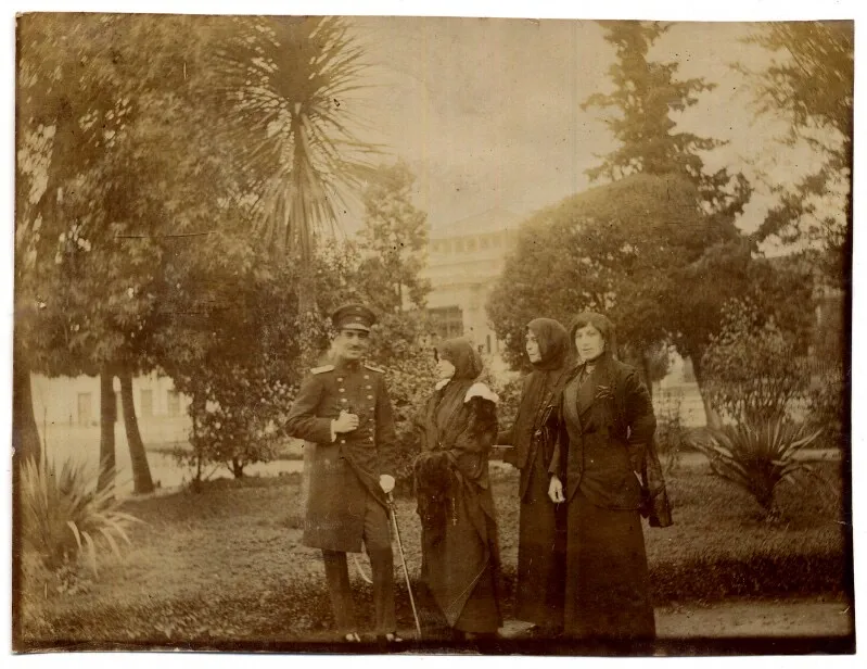 Paseo de domingo, 1913 — Liceo de Hombres de Cauquenes — 1913 | Chile de Ayer