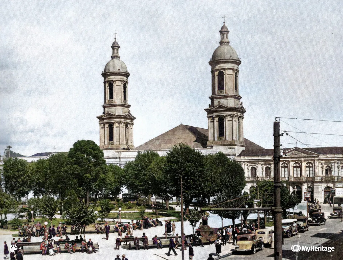 Plaza de Armas de Concepción en 1920 — Plaza Independencia de Concepción — 1920 | Chile de Ayer