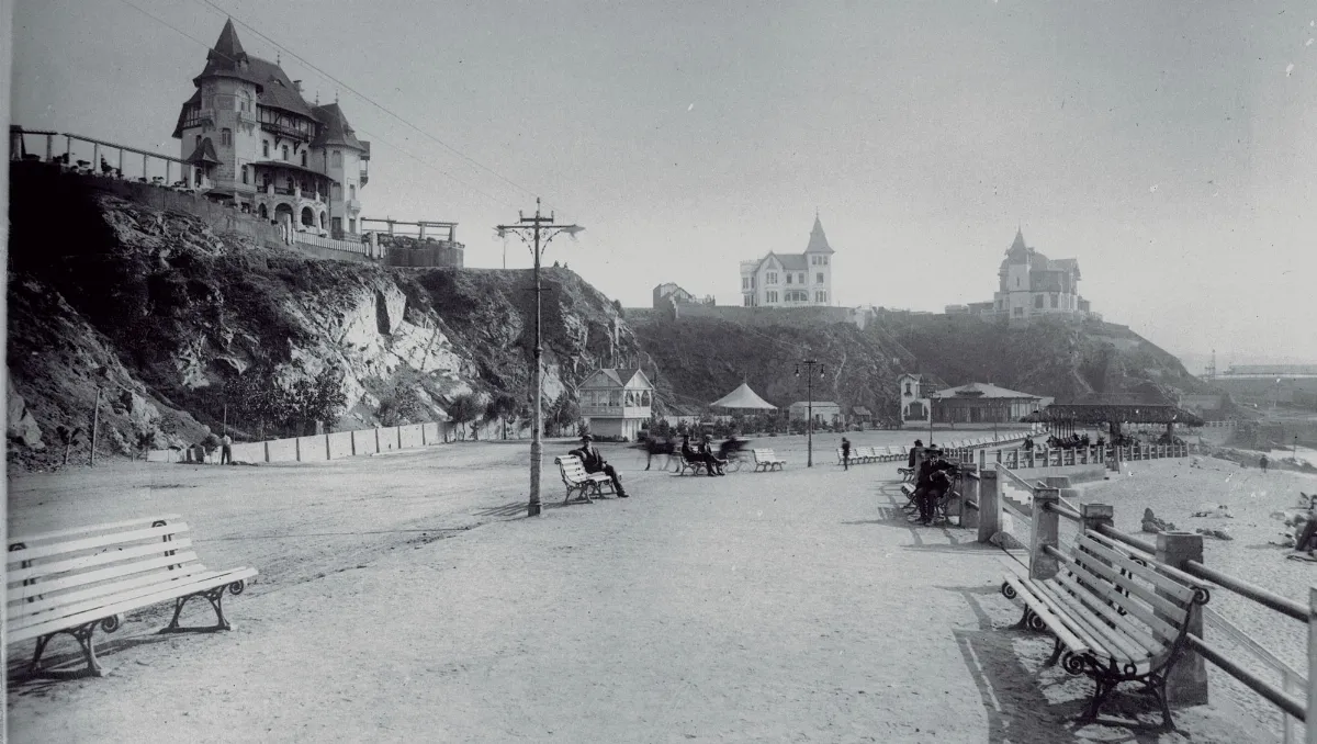 Playa Miramar circa. 1920 — Playa Miramar — 1920 | Chile de Ayer