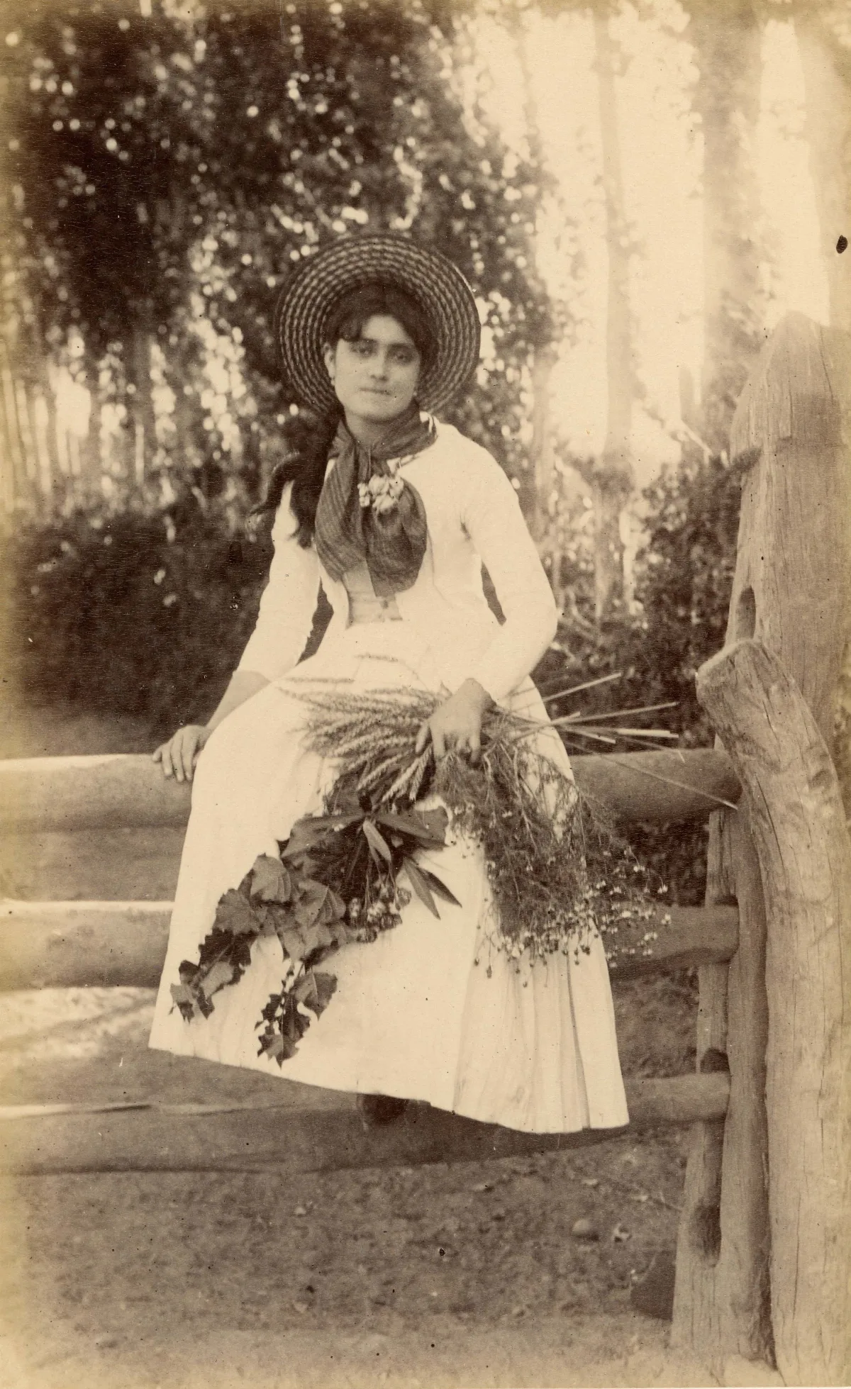 Retrato de mujer, zona central, 1888 — Limache — 1888 | Chile de Ayer