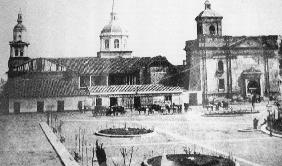 Plaza de Armas de Santiago, 1861 — Plaza de Armas de Santiago — 1860 | Chile de Ayer