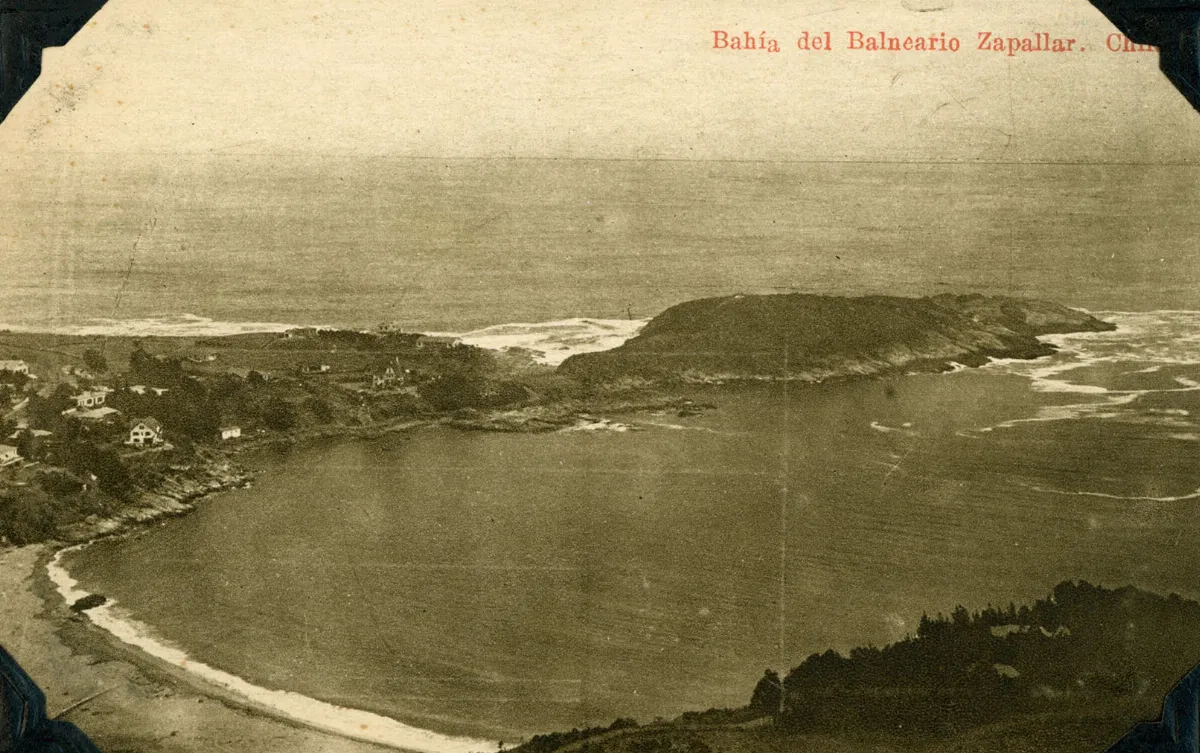 Zapallar en 1926 — Playa de Zapallar — 1926 | Chile de Ayer