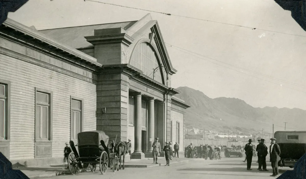 Antofagasta 1926 — Estación Ferrocarril Salitrero — 1925 | Chile de Ayer