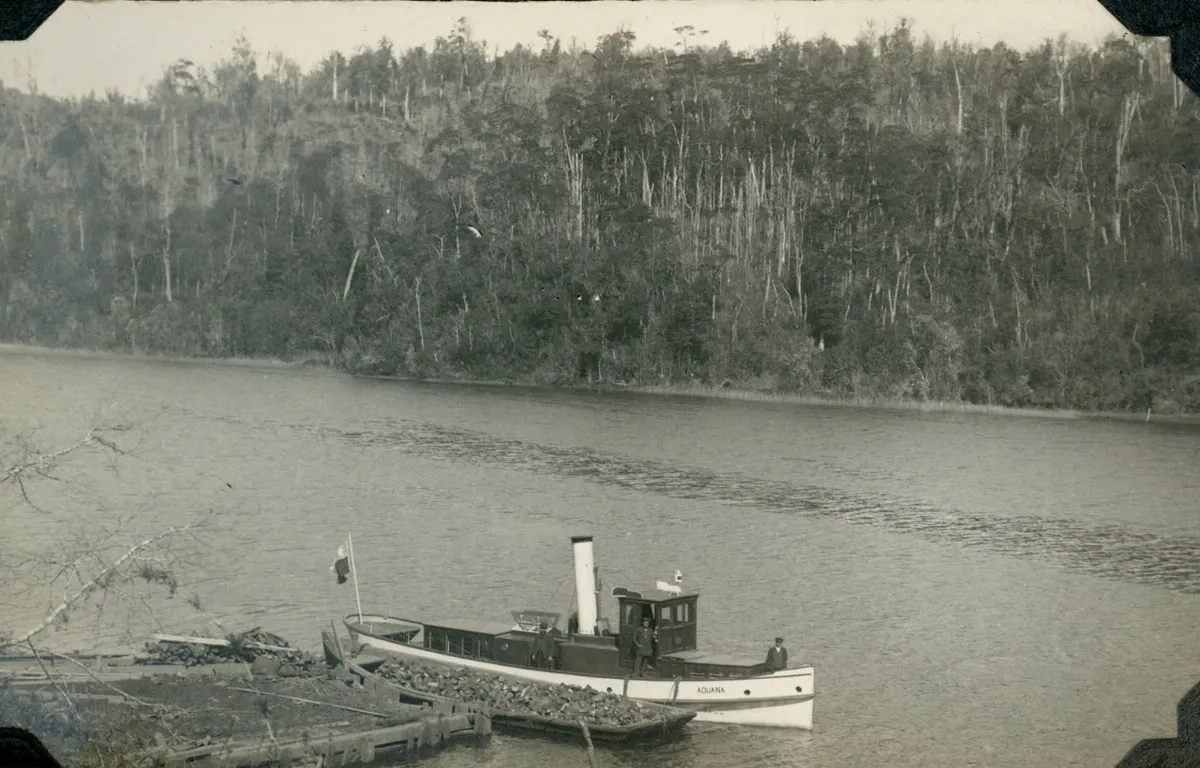 Valdivia 1926 — Río Valdivia — 1926 | Chile de Ayer