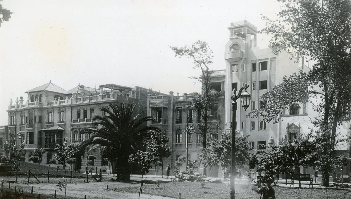 Parque Forestal C.a 1930 — Parque Forestal — 1930 | Chile de Ayer