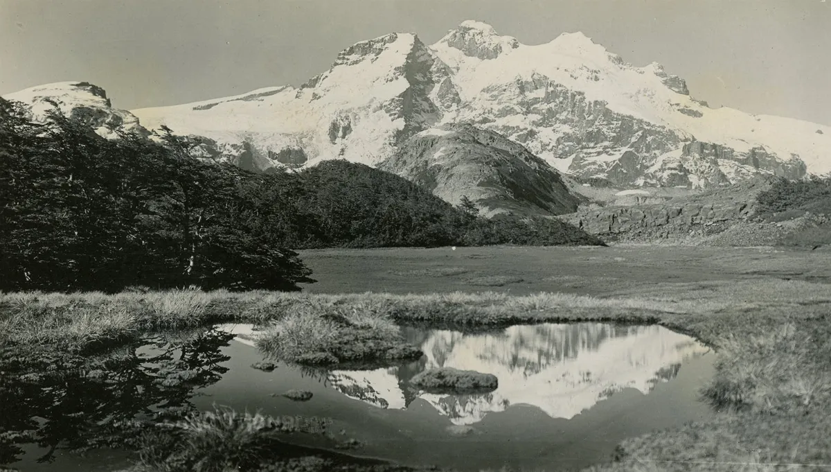 Cerro Tronador C.a 1930 — 1930 | Chile de Ayer
