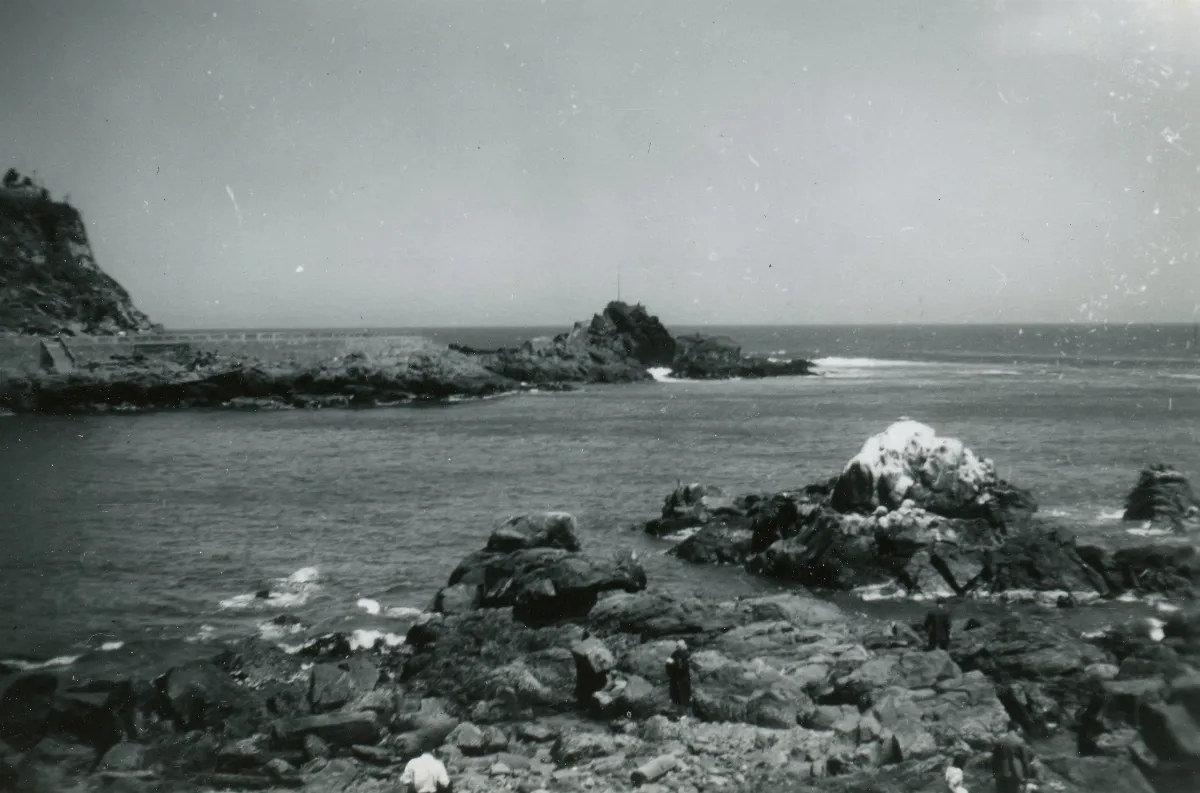Balneario las Torpederas, 1949 — Playa Las Torpederas — 1949 | Chile de Ayer