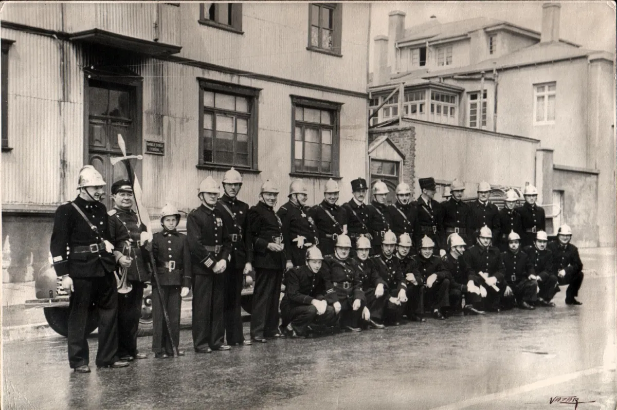 40º aniversario  de la "Pompe France" de Punta Arenas, 1946 — Cuartel de la Pompe France — 1946 | Chile de Ayer