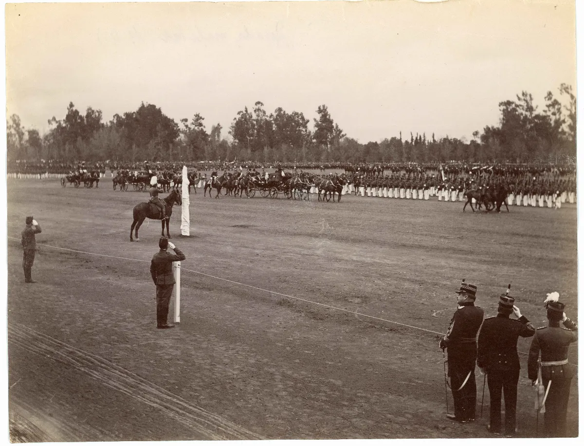 Tropas en Parada Militar, Parque Cousiño, ca. 1904 — Parque O'Higgins — 1904 | Chile de Ayer