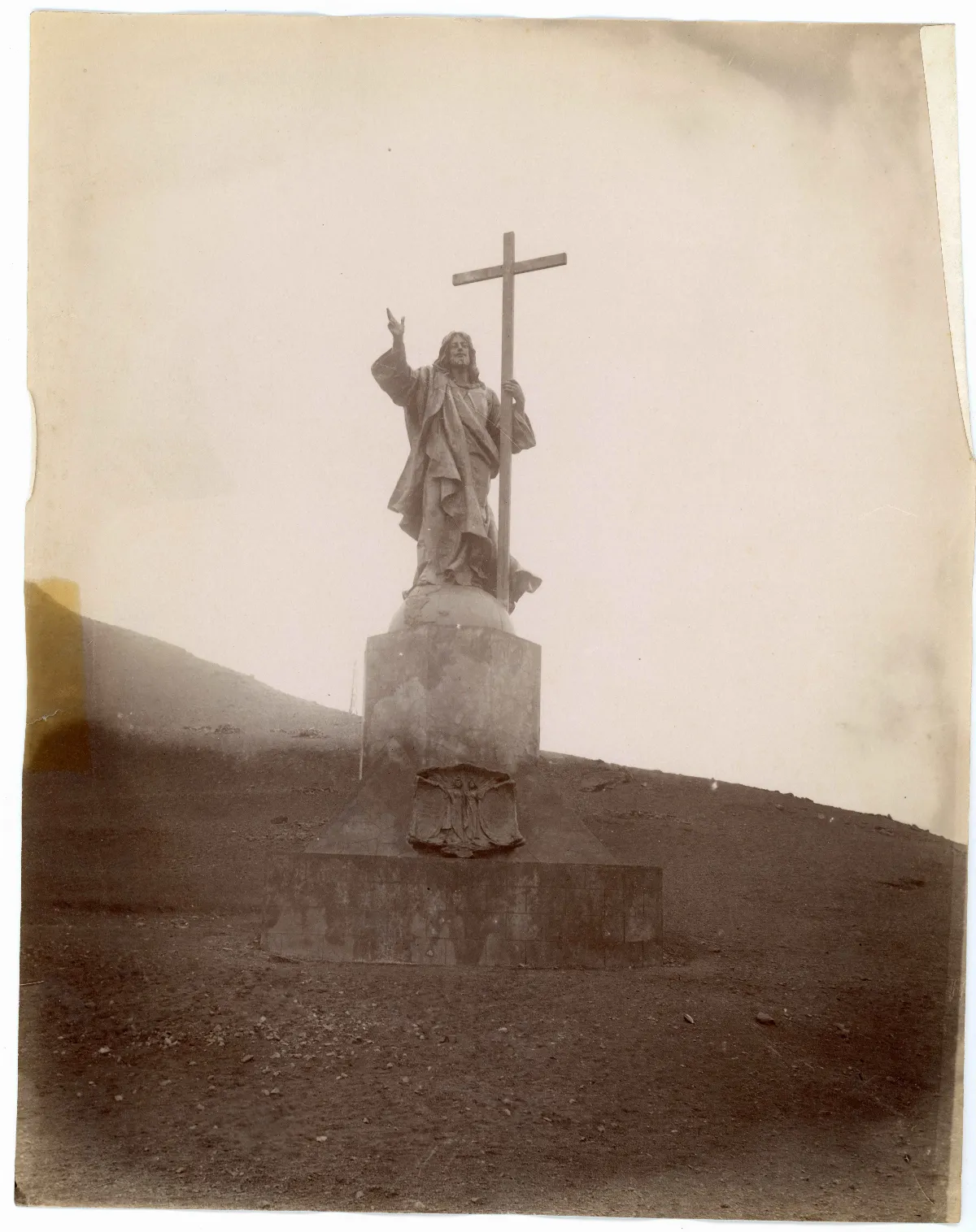 Cristo Redentor de Los Andes, ca. 1904 — Cristo Redentor de los Andes — 1904 | Chile de Ayer