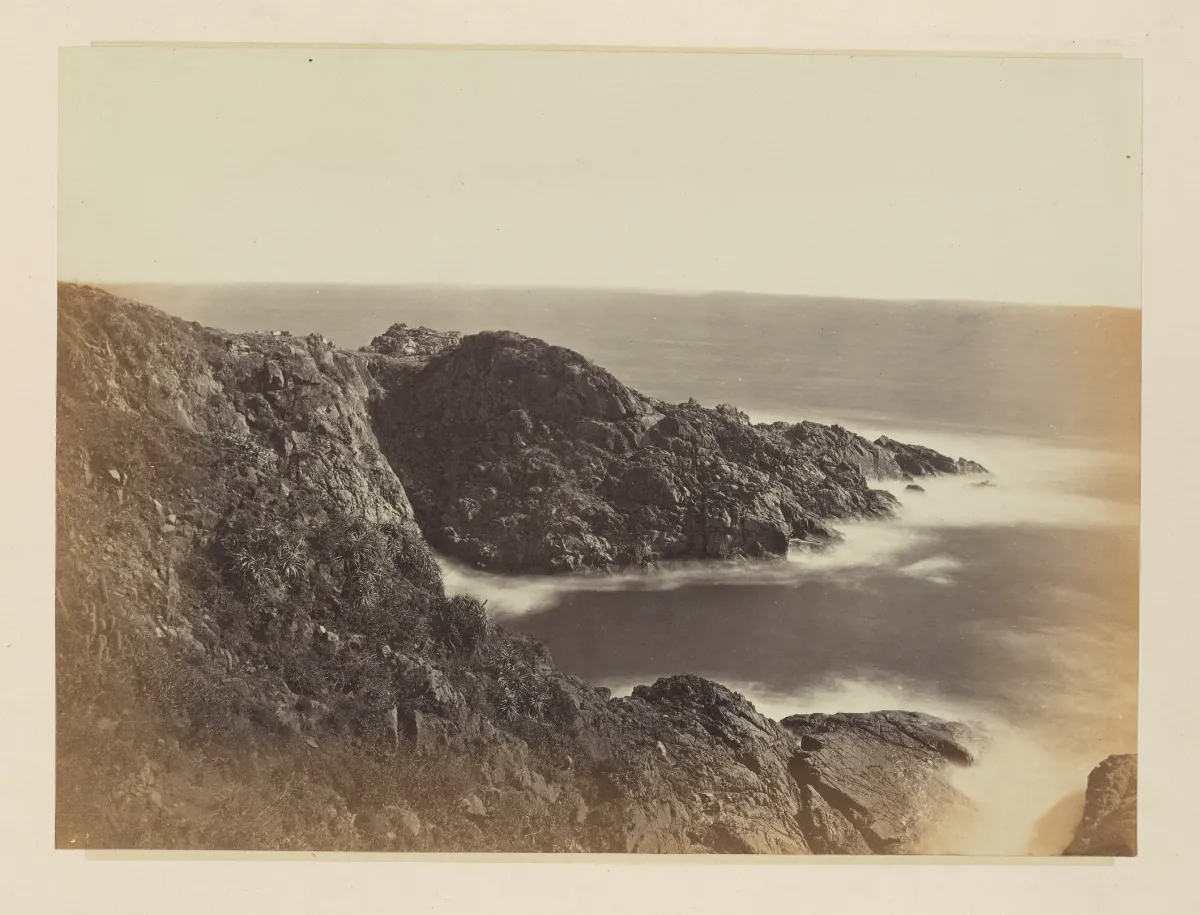 Rocas de Playa Ancha, Valparaíso, 1868 — 1865 | Chile de Ayer
