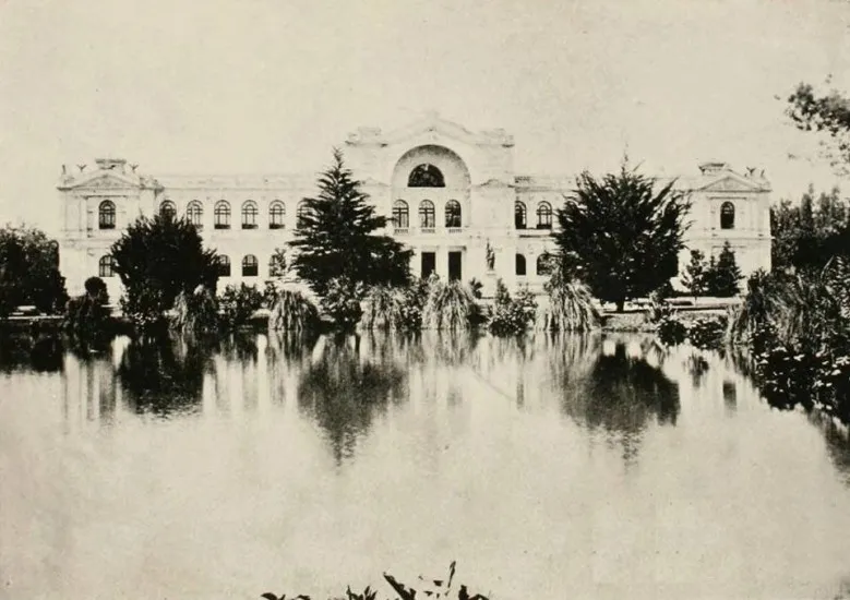 Museo Nacional de Historia Natural en 1901 — Museo Nacional de Historia Natural — 1901 | Chile de Ayer