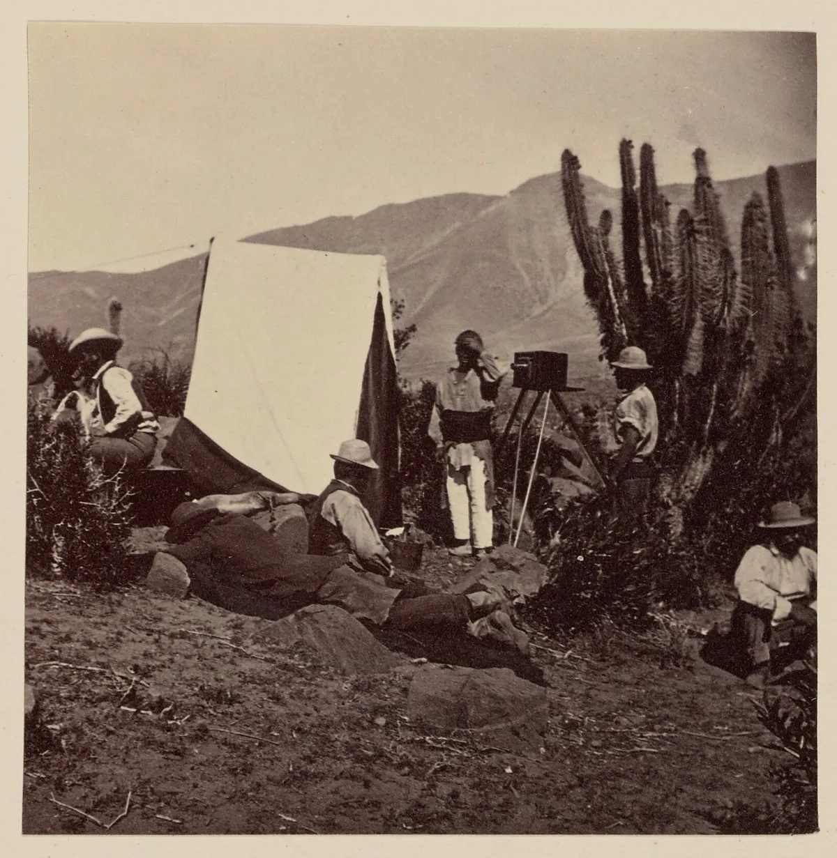 Campamento en Cerro Tamaya, 1860 — 1860 | Chile de Ayer