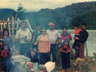 paseo de amigos a rio baker — Río Baker — 1977 | Chile de Ayer