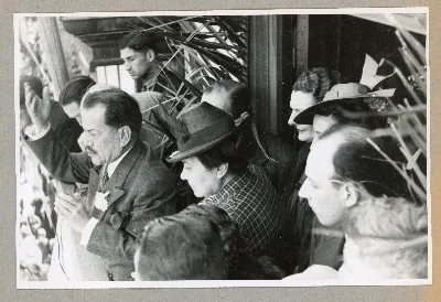 Acto oficial del Presidente durante gira presidencial a Lota — Lota — aprox. 1940 | Chile de Ayer