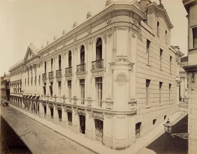 Calle Cochrane de Valparaíso, ca. 1870s — Calle Cochrane — 1870 | Chile de Ayer