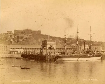 Muelle Fiscal de Valparaíso en 1888 — 1888 | Chile de Ayer