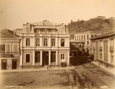 Correos de Valparaíso en 1888 — 1888 | Chile de Ayer