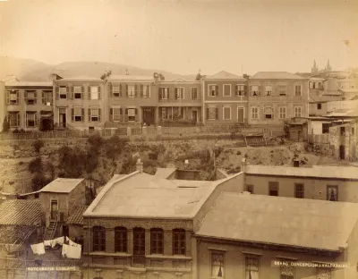 Cerro Concepción de Valparaíso en 1888 — 1888 | Chile de Ayer