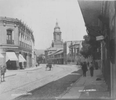 Calle Condell de Valparaíso en 1888 — 1888 | Chile de Ayer