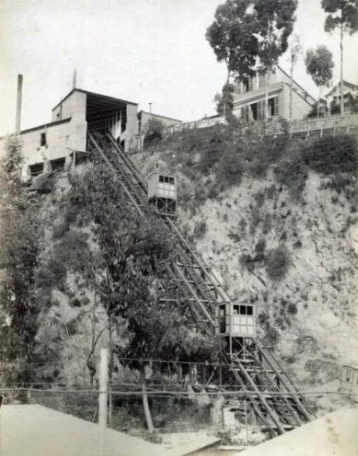 Ascensor Concepción de Valparaíso, 1888 — 1888 | Chile de Ayer