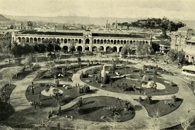 Plaza de Armas de Santiago en 1890 — 1890 | Chile de Ayer
