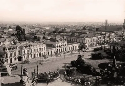 Vista desde el Cerro Santa Lucía en 1910 — Cerro Santa Lucía — 1910 | Chile de Ayer