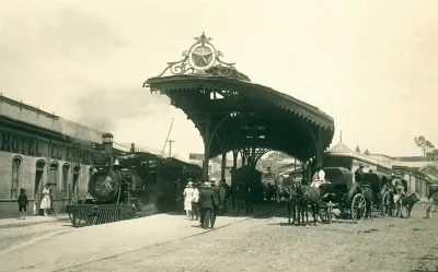 Estación Empalme del centro de Coquimbo en el año 1910. — 1910 | Chile de Ayer