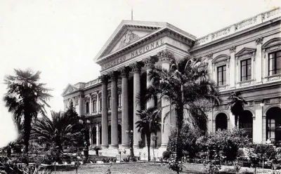Congreso Nacional de Chile circa 1920. — 1920 | Chile de Ayer
