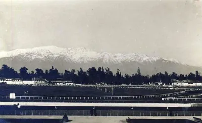 Club Hípico de Santiago en los años ’20s. — Club Hípico de Santiago — 1920 | Chile de Ayer