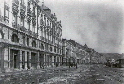 Avenida Errázuriz de Valparaíso en el año 1900. — 1900 | Chile de Ayer
