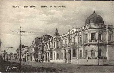 Alameda de las Delicias a principios de Siglo XX. — 1900 | Chile de Ayer