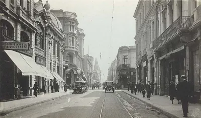 Calle Ahumada alrededor de  1920 — 1920 | Chile de Ayer