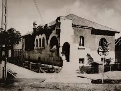 Casa de la Población Los Castaños, 1935 — Población Los Castaños — 1935 | Chile de Ayer