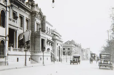 Alameda de Santiago ca. 1920 — Alameda de las Delicias — 1920 | Chile de Ayer