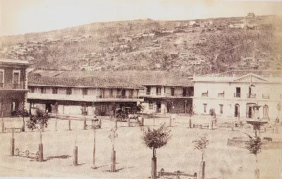 Plaza de la Victoria en Valparaíso año 1864 — Plaza de la Victoria — 1864 | Chile de Ayer