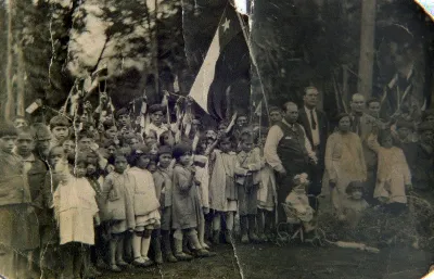 Escuela El Límite, Futaleufú en 1920 — 1920 | Chile de Ayer